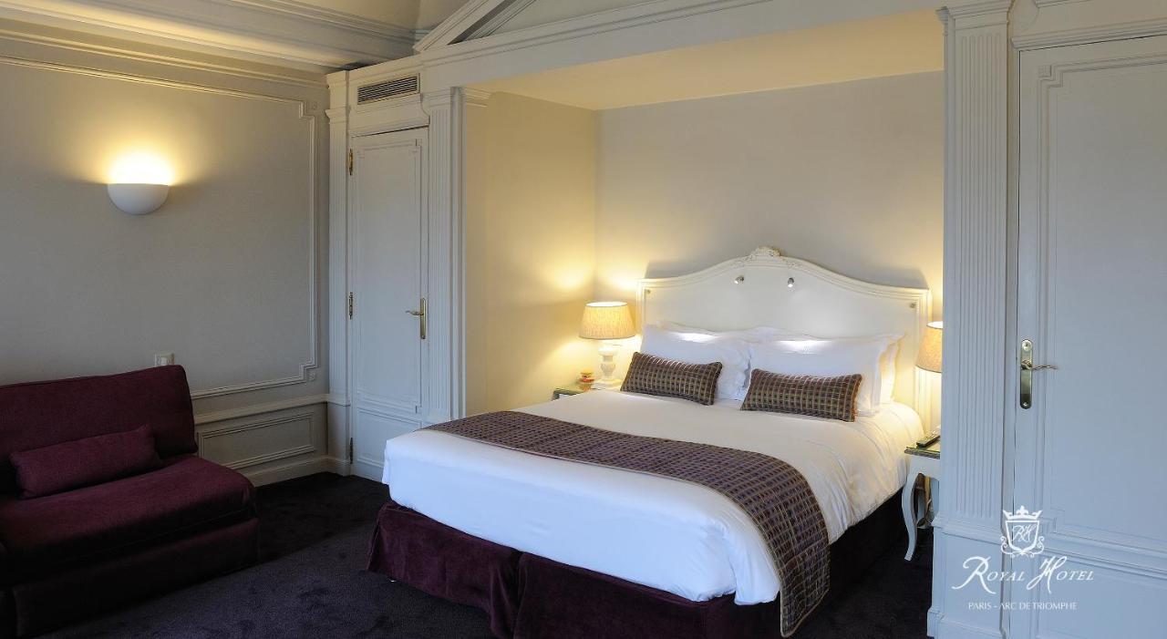 Royal Hotel Paris Champs Elysees Zimmer foto