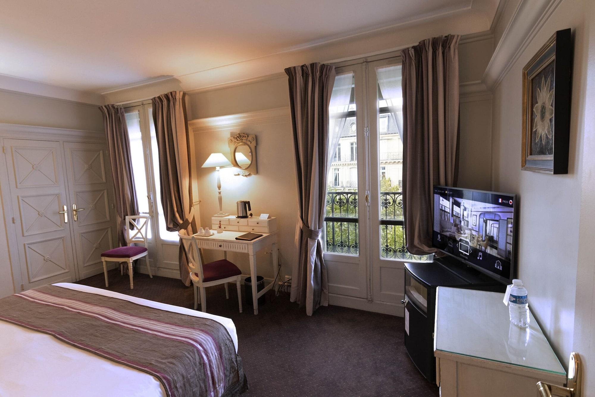 Royal Hotel Paris Champs Elysees Exterior foto